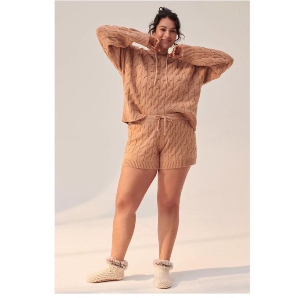 Anthropologie Ellyn Relaxed Pullover Hooded Cable Knit Sweater Tan Size 3X